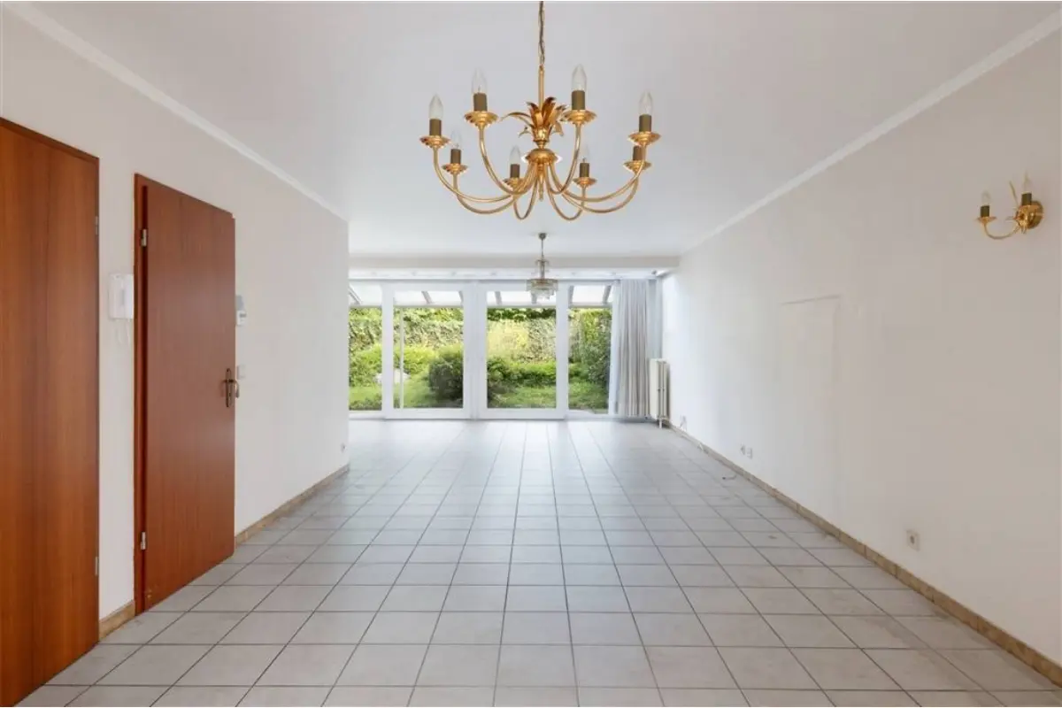 Huis te  koop in Sint-Jans-Molenbeek 1080 429000.00€ 3 slaapkamers 151.00m² - Zoekertje 616790