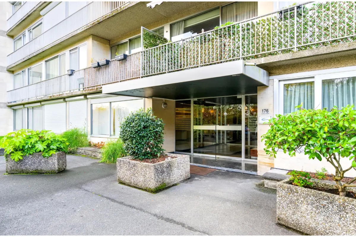 Handelszaak te  koop in Watermaal-Bosvoorde 1170 225000.00€  slaapkamers 70.00m² - Zoekertje 616935