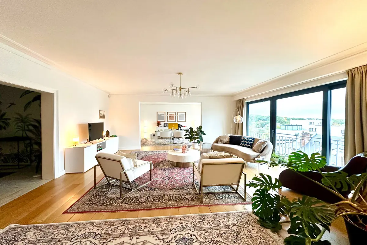 Appartement à à Bruxelles 1000 3400.00€ 4 chambres 205.00m² - annonce 617205