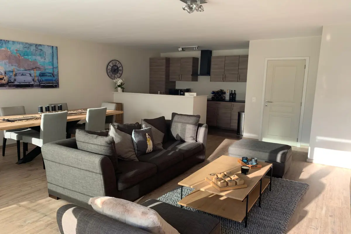 Appartement te  huur in Ukkel 1180 1300.00€ 2 slaapkamers 90.00m² - Zoekertje 617504