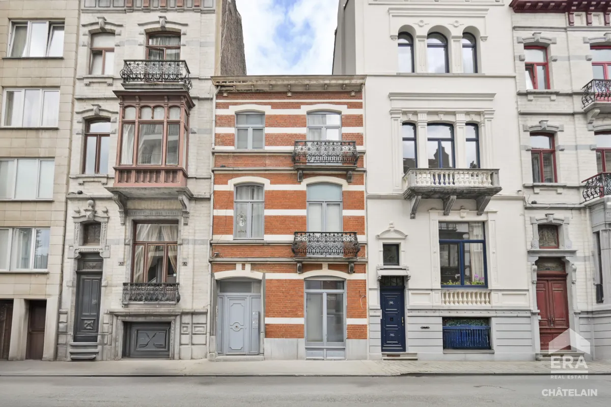 Appartement te  in Brussel 1000 650000.00€ 3 slaapkamers 255.00m² - Zoekertje 617713