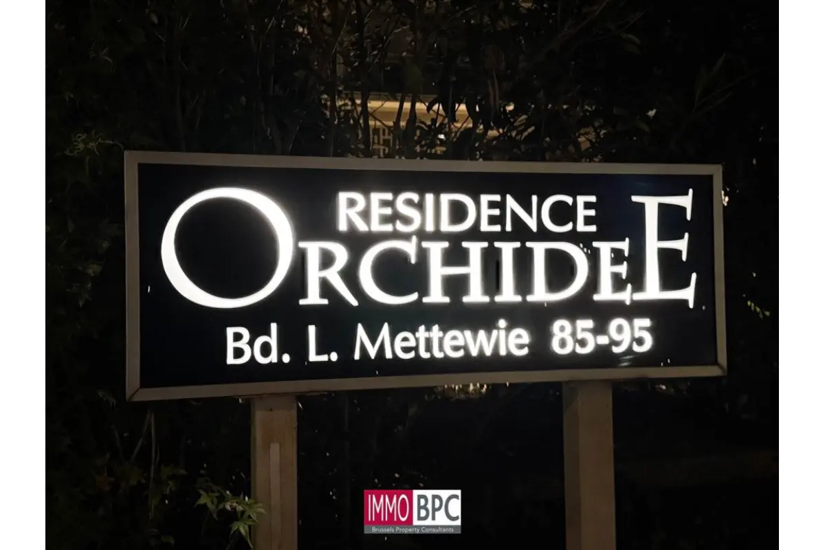 Parking / garage à vendre à Molenbeek-Saint-Jean 1080 25000.00€  chambres m² - annonce 617500