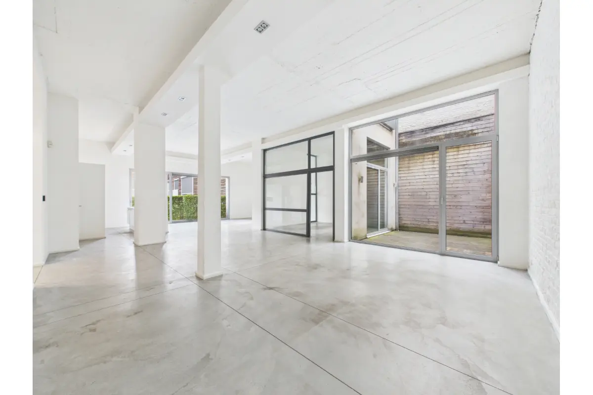 Loft te  in Vorst 1190 1600.00€ 2 slaapkamers 120.00m² - Zoekertje 617559