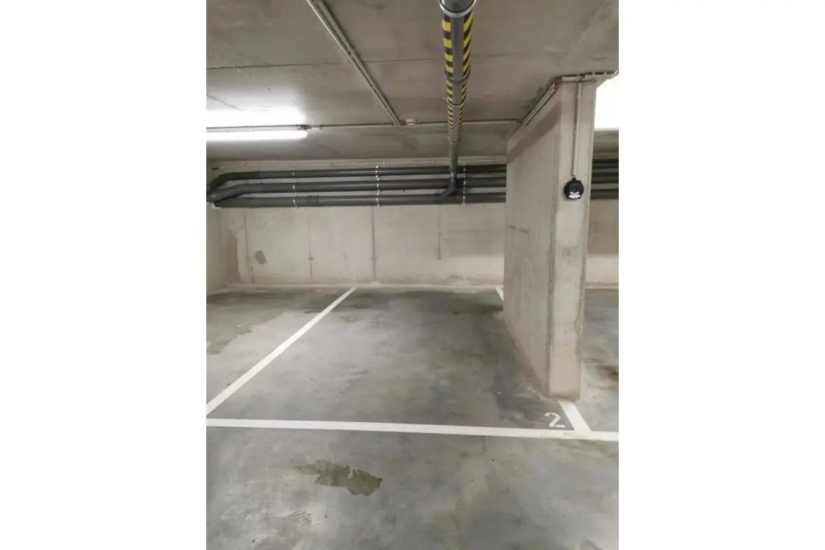 Parking / garage à vendre à Evere 1140 20000.00€  chambres m² - annonce 617624