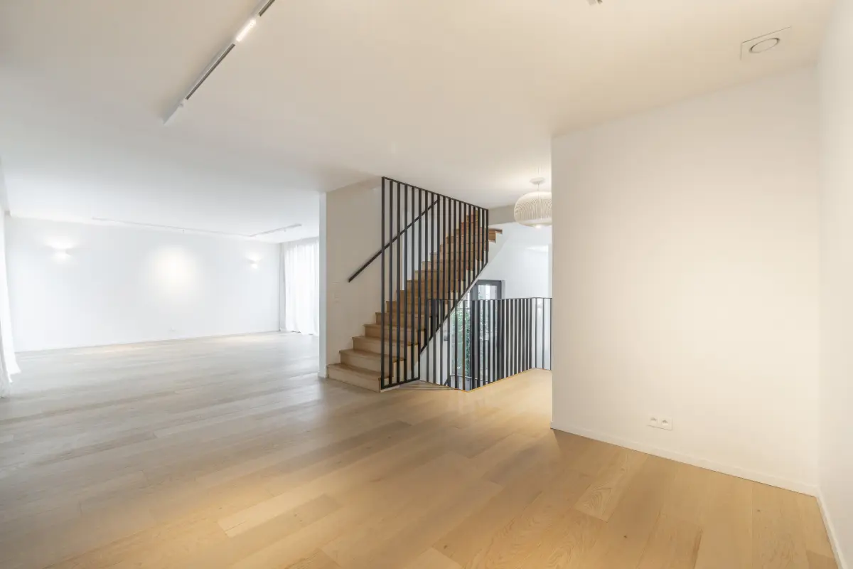 Huis te  koop in Vorst 1190 2650000.00€ 4 slaapkamers 467.00m² - Zoekertje 619919