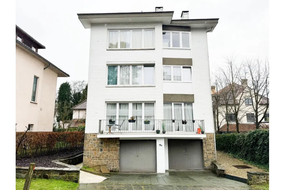 Parking & garage te  koop in Ukkel 1180 45000.00€  slaapkamers m² - Zoekertje 619024