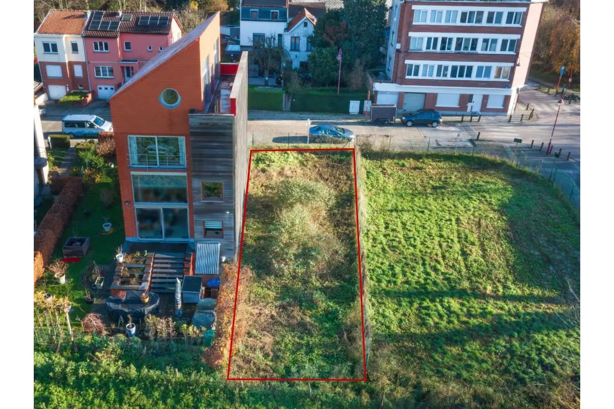 Terrain à vendre à Berchem-Sainte-Agathe 1082 195000.00€  chambres m² - annonce 618269