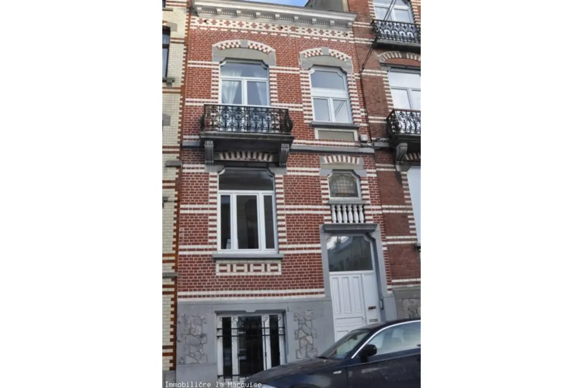 Duplex te  huur in Brussel 1000 950.00€ 1 slaapkamers 42.00m² - Zoekertje 618744