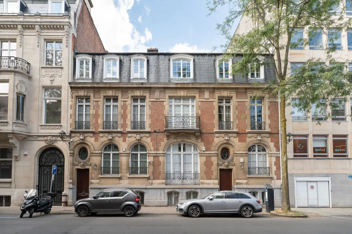 Handelszaak te  koop in Elsene 1050 5700000.00€  slaapkamers 2000.00m² - Zoekertje 619158