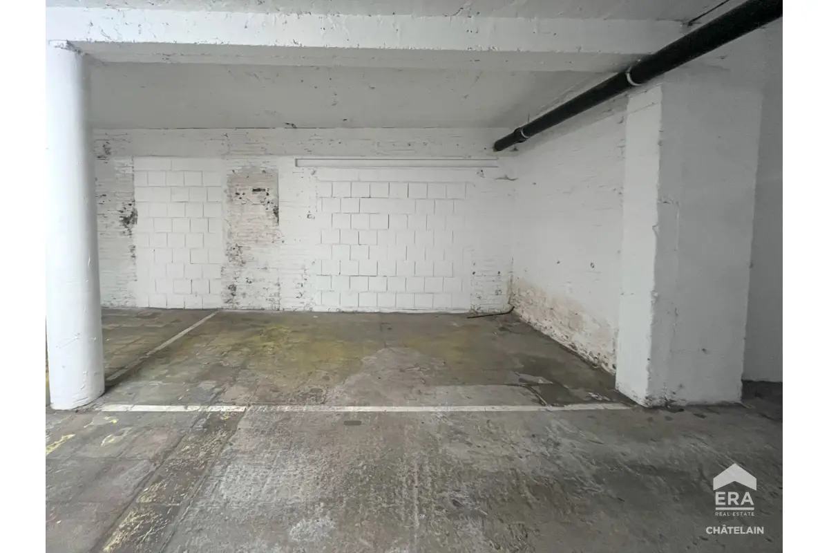 Parking te  koop in Brussel 1000 30000.00€  slaapkamers m² - Zoekertje 621131