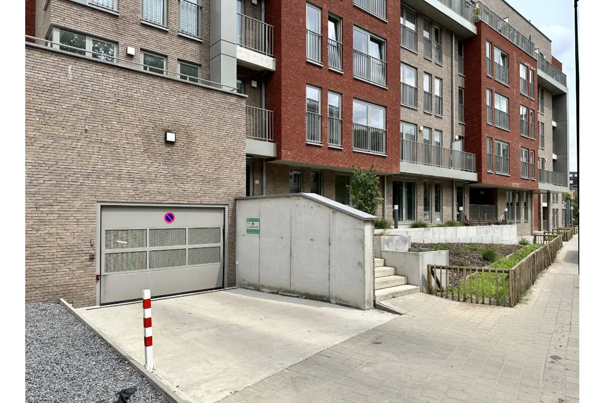 Parking te  koop in Brussel 1000 1260000.00€  slaapkamers m² - Zoekertje 620975