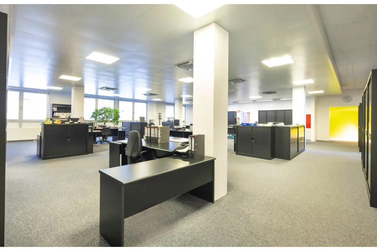 Handelszaak te  koop in Ukkel 1180 1745900.00€  slaapkamers 1030.00m² - Zoekertje 620941