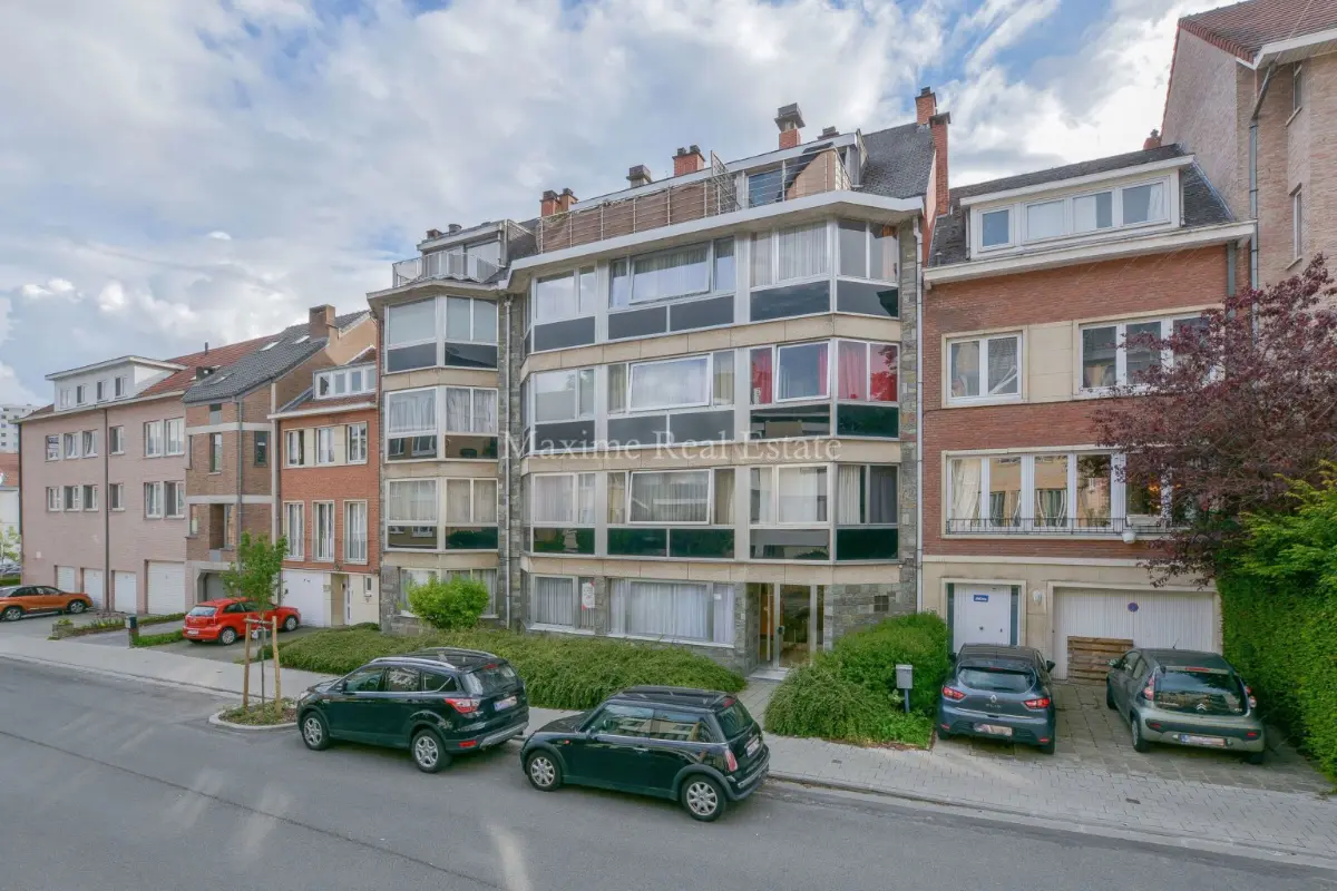 Studio à vendre à Woluwe-Saint-Lambert 1200 135000.00€ 0 chambres 24.00m² - annonce 620816