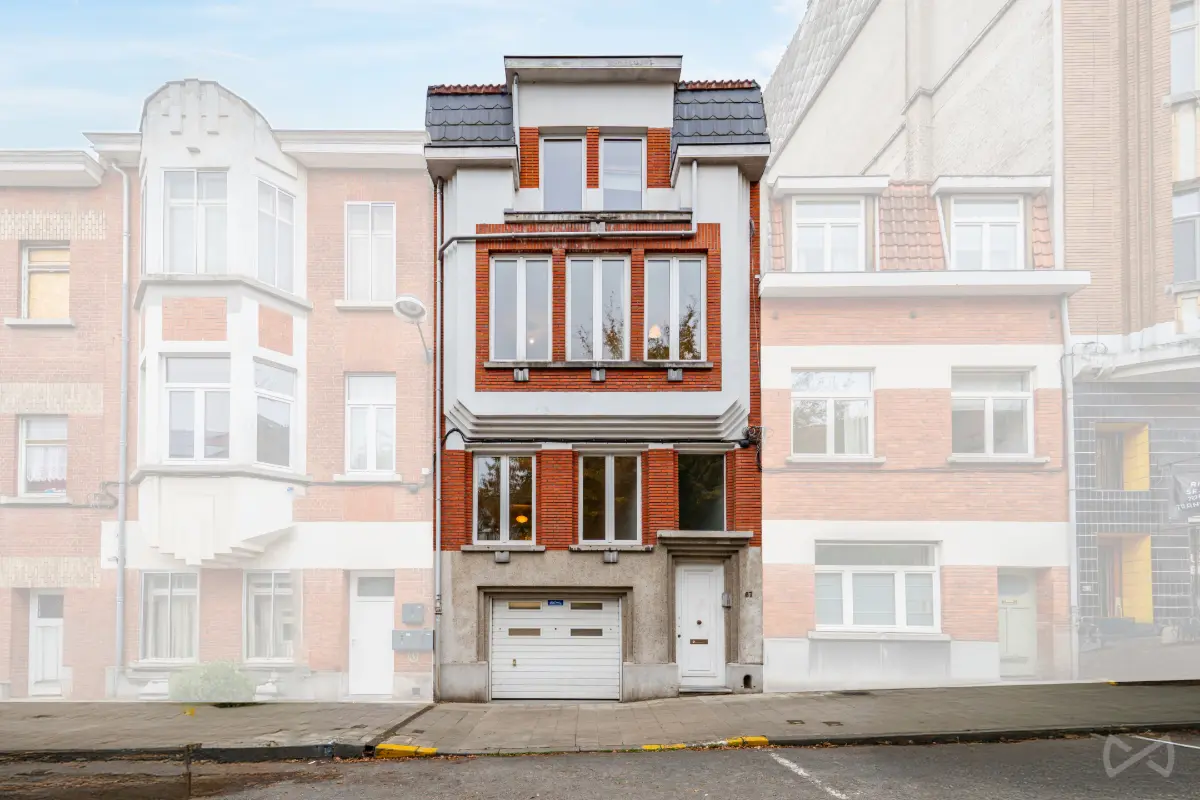 Immeuble mixte à vendre à Ixelles 1050 635000.00€ 3 chambres 255.00m² - annonce 620460