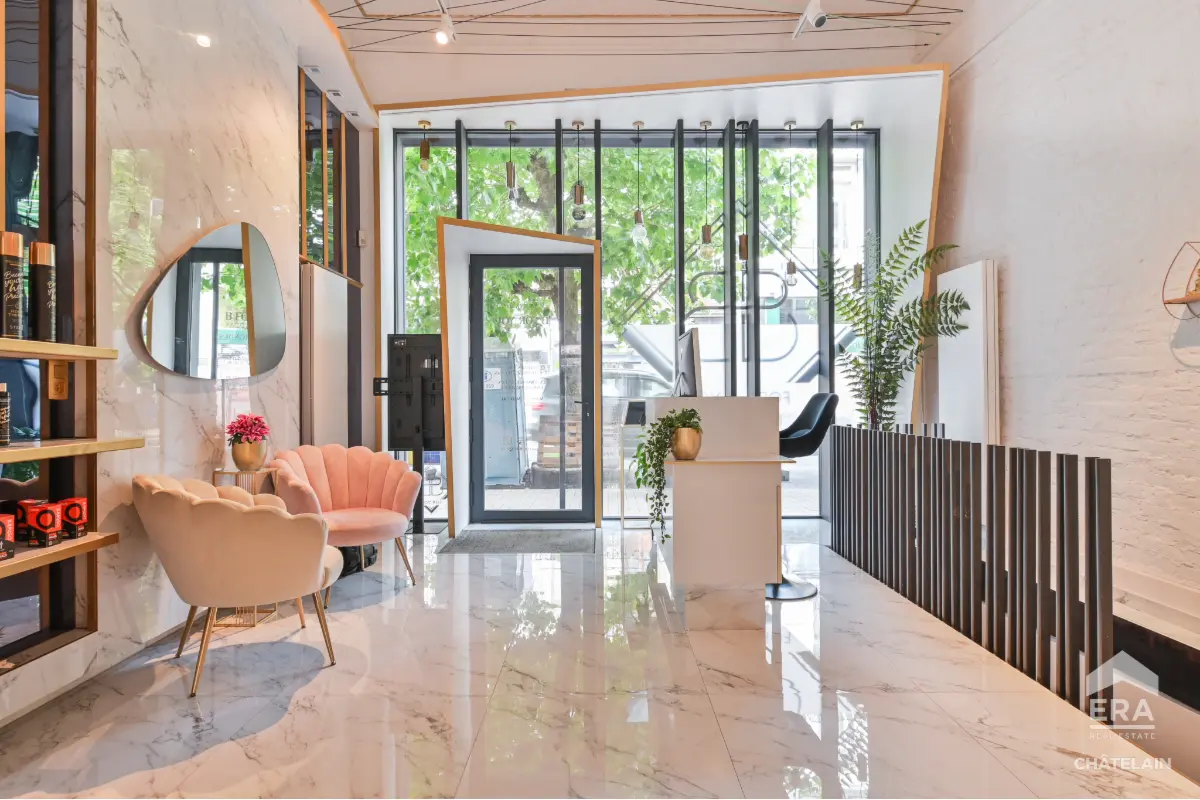 Commerce à vendre à Saint-Gilles 1060 395000.00€ 0 chambres 100.00m² - annonce 621623