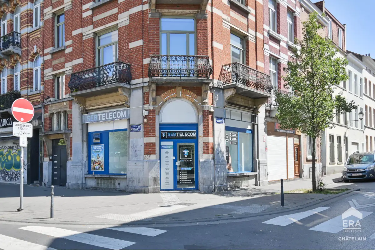 Commerce à vendre à Saint-Gilles 1060 120000.00€ 0 chambres 50.00m² - annonce 622139