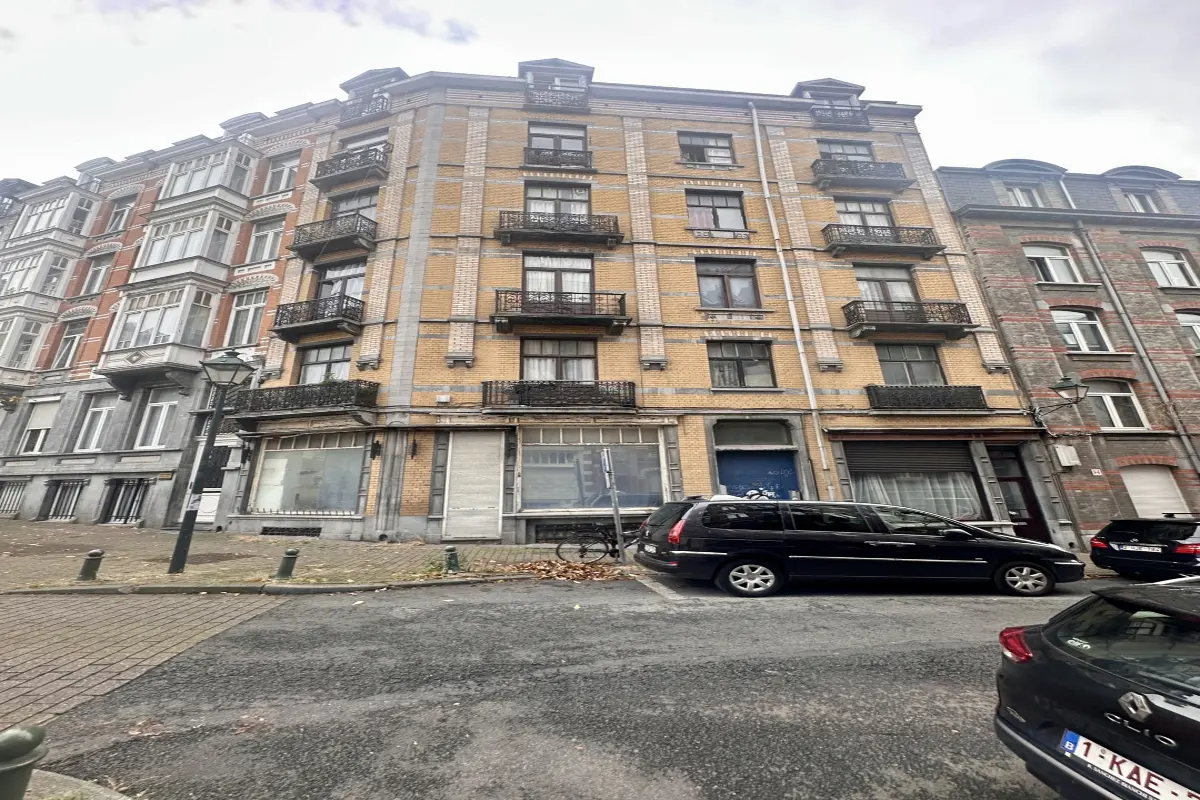 Handelszaak te  in Sint-Gillis 1060 90000.00€  slaapkamers 45.00m² - Zoekertje 621591