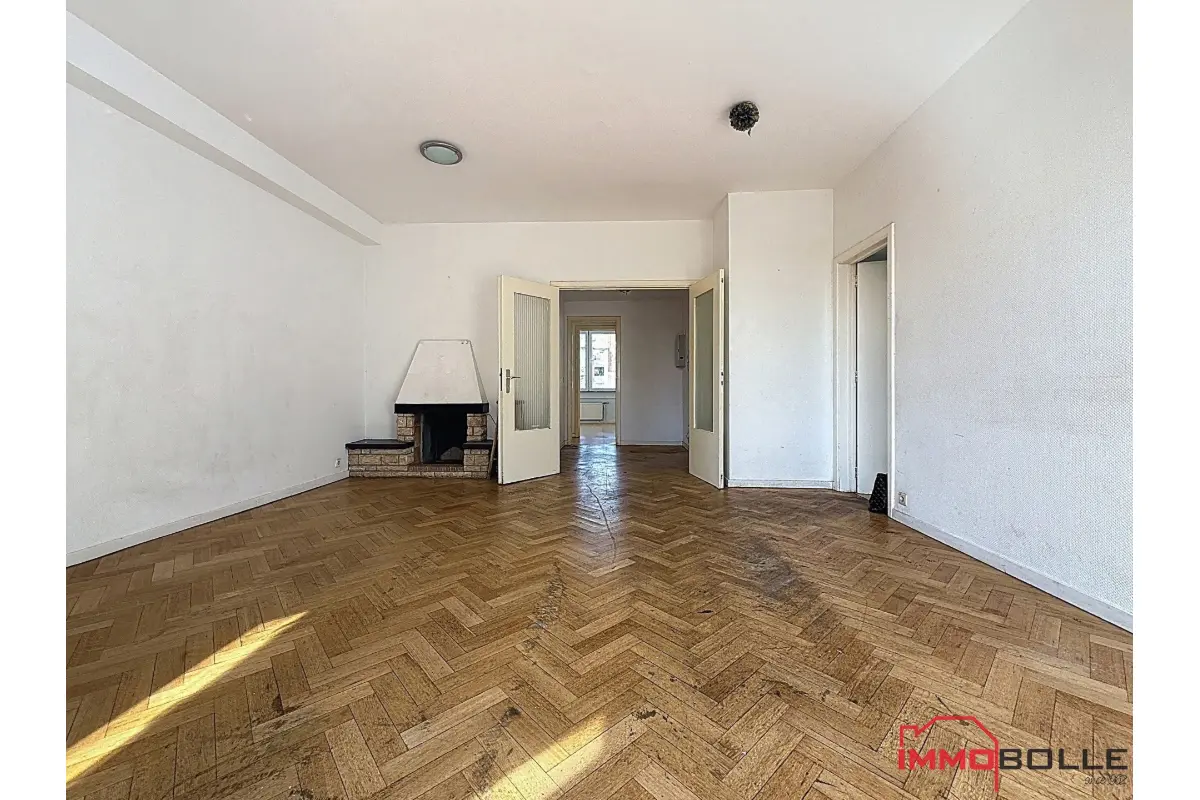 Appartement te  in Elsene 1050 325000.00€ 2 slaapkamers 80.00m² - Zoekertje 622766
