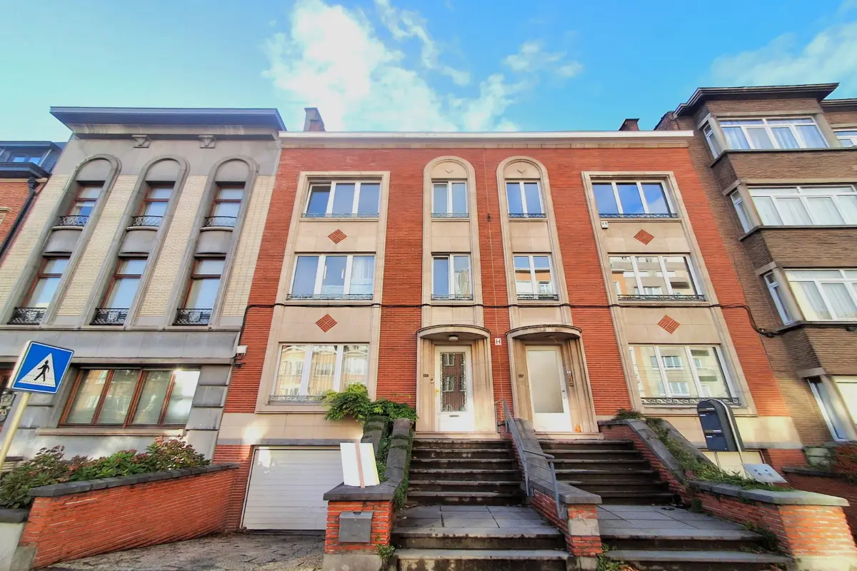 Huis te  koop in Jette 1090 775000.00€ 6 slaapkamers 316.00m² - Zoekertje 623016