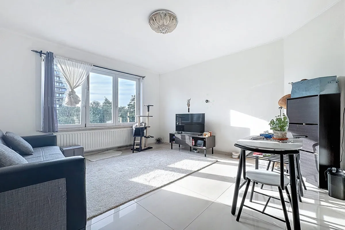 Appartement te  koop in Koekelberg 1081 129000.00€ 1 slaapkamers 42.00m² - Zoekertje 623556