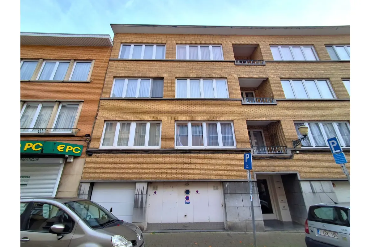 Parking à vendre à Jette 1090 65000.00€  chambres m² - annonce 623721