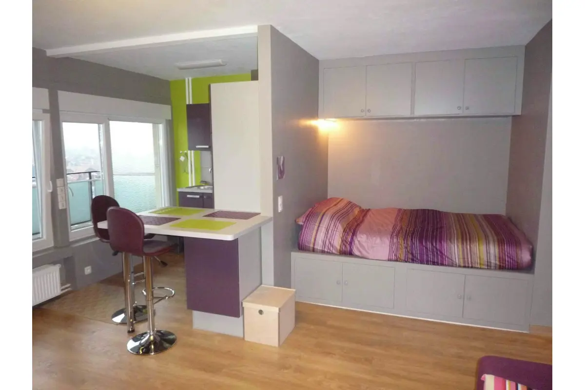 Appartement te  huur in Sint-Jans-Molenbeek 1080 1000.00€  slaapkamers m² - Zoekertje 623821