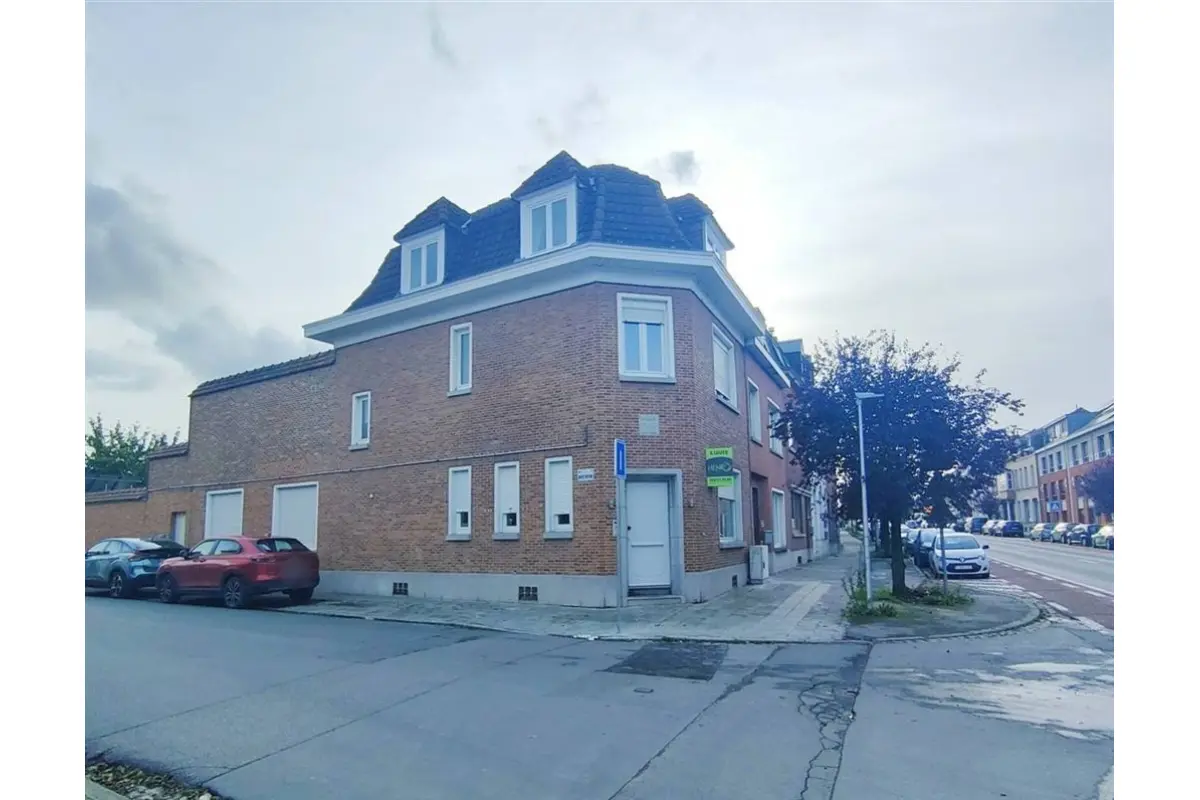 Triplex à louer à Tournai 7500 950.00€ 3 chambres 195.00m² - annonce 623988