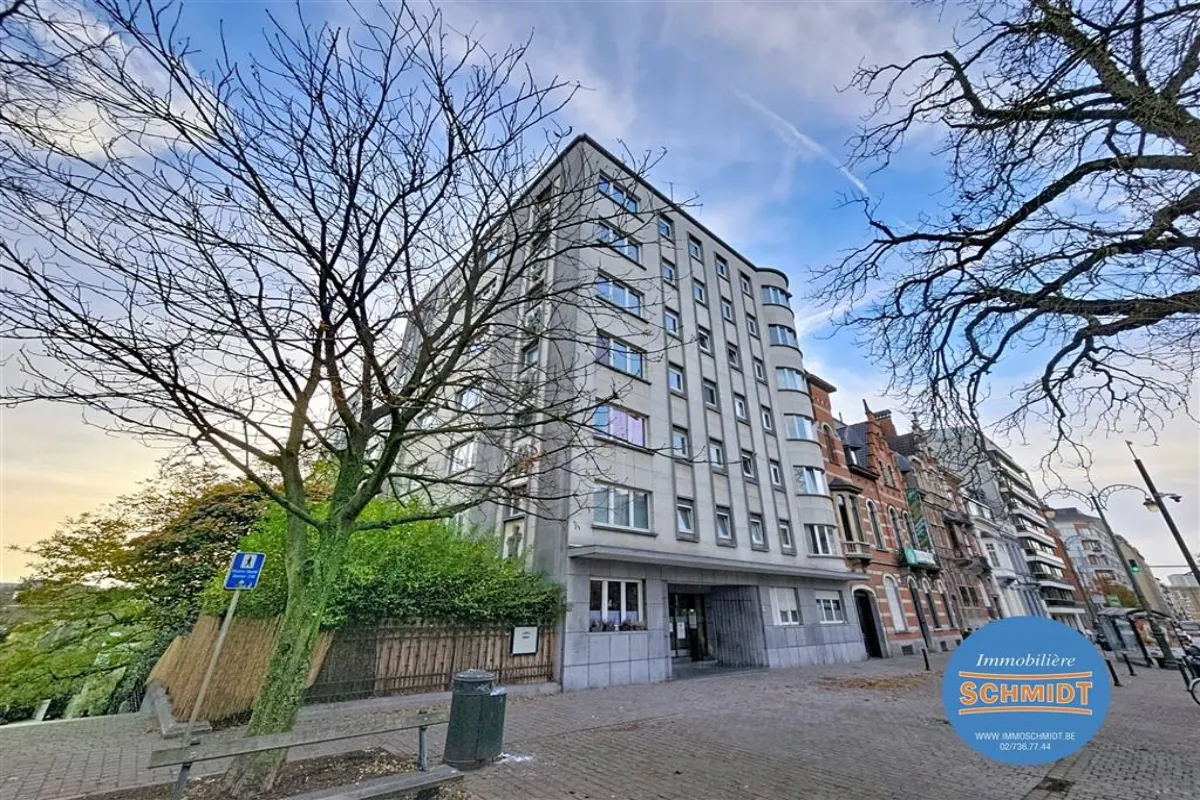 Studio te  huur in Etterbeek 1040 1000.00€  slaapkamers 35.00m² - Zoekertje 623997