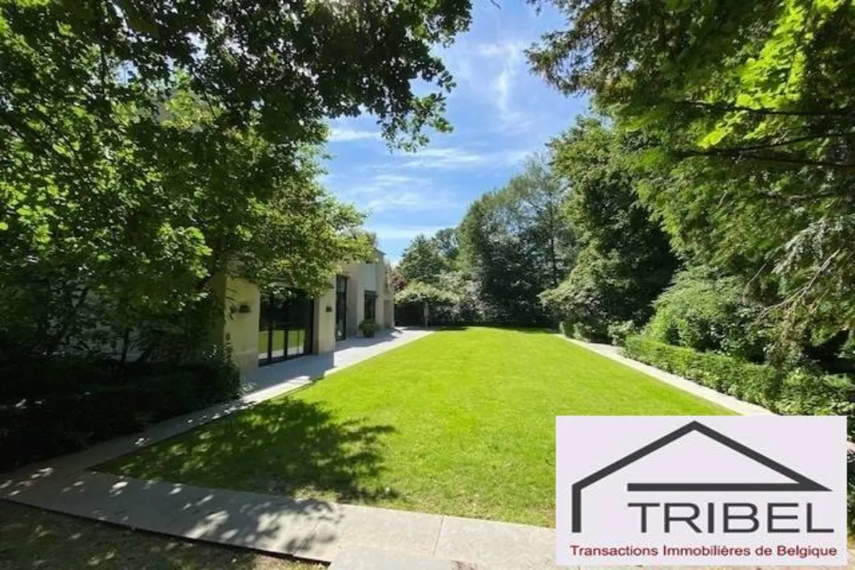 Appartement te  in Ukkel 1180 1575000.00€ 4 slaapkamers 320.00m² - Zoekertje 624029