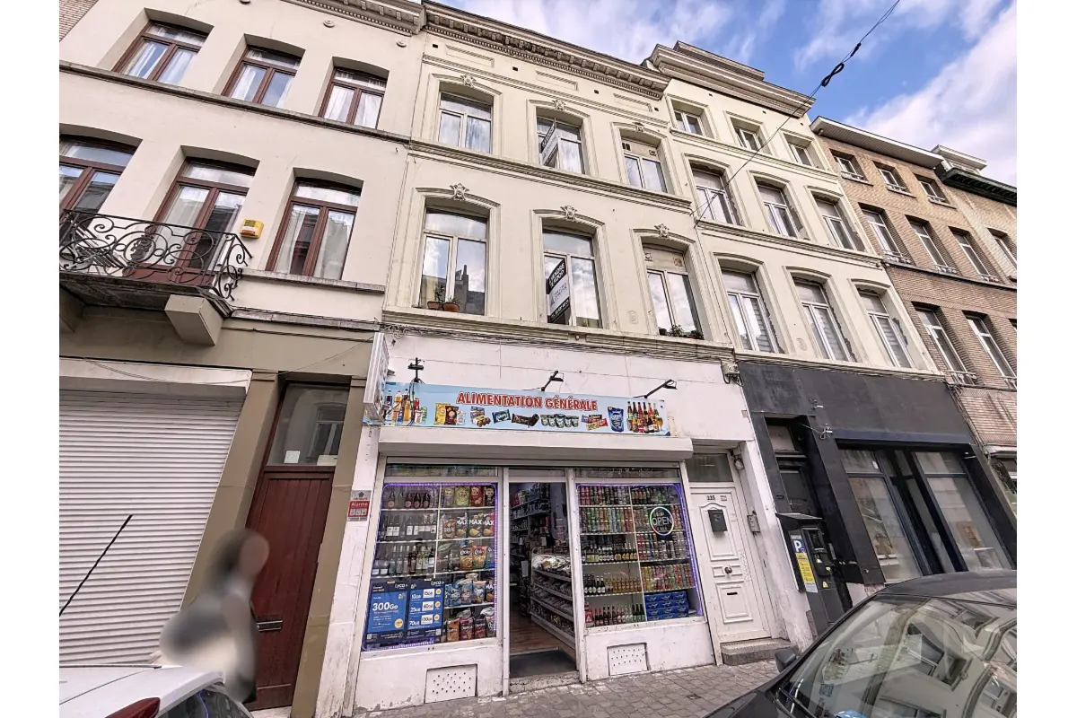 Immeuble mixte à vendre à Bruxelles 1000 600000.00€ 4 chambres 140.00m² - annonce 623896