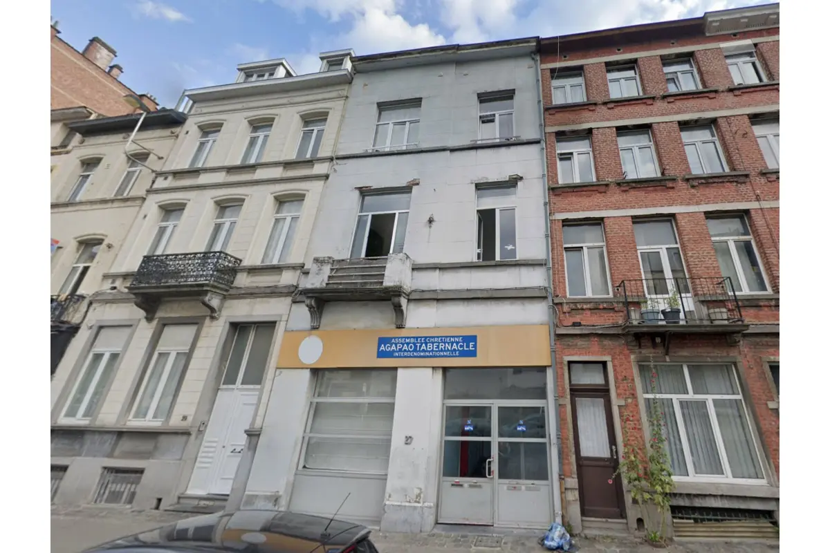 Mixgebouw te  koop in Anderlecht 1070 380000.00€ 3 slaapkamers 350.00m² - Zoekertje 623901