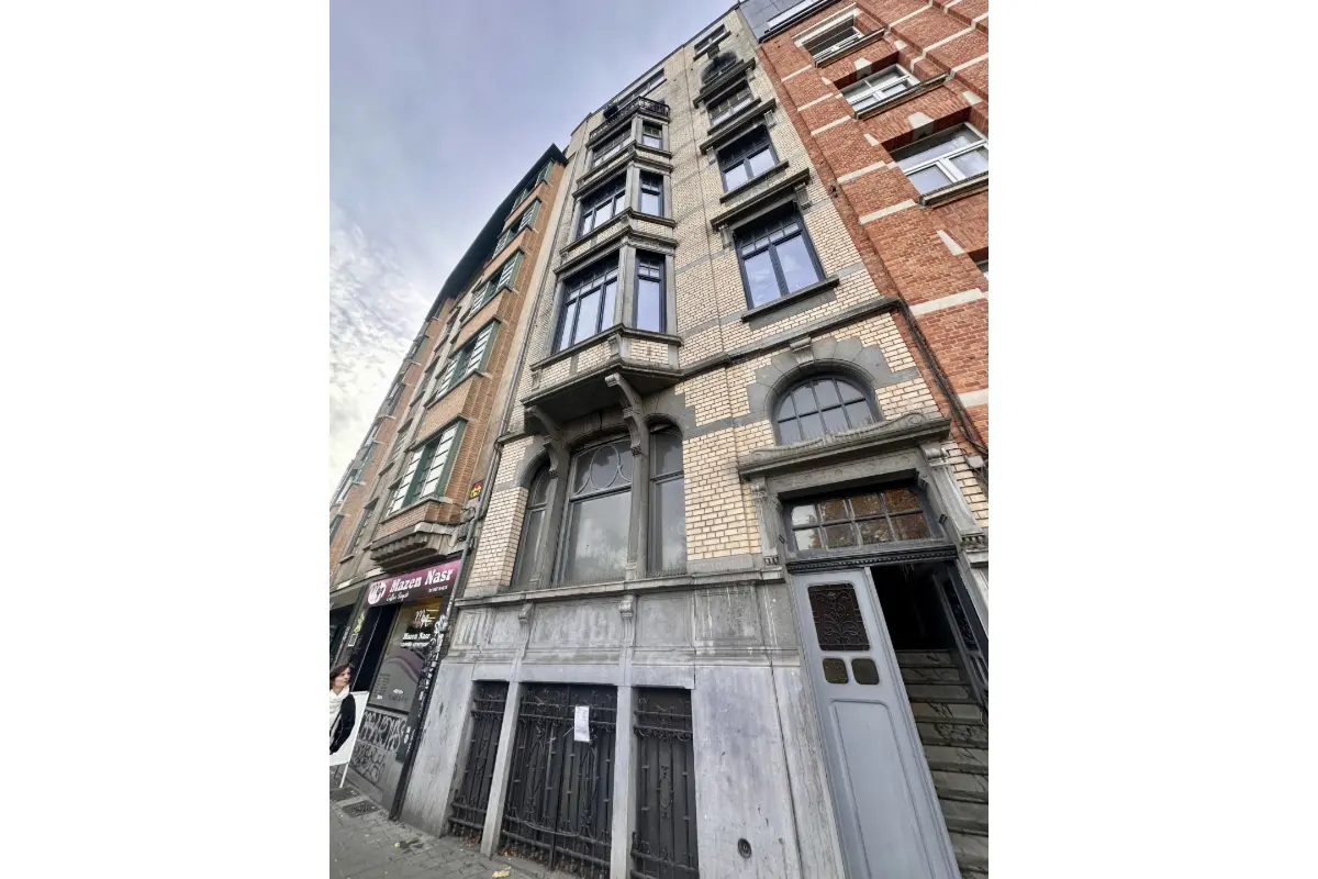 Penthouse à  à Saint-Gilles 1060 215000.00€ 1 chambres 75.00m² - annonce 625160