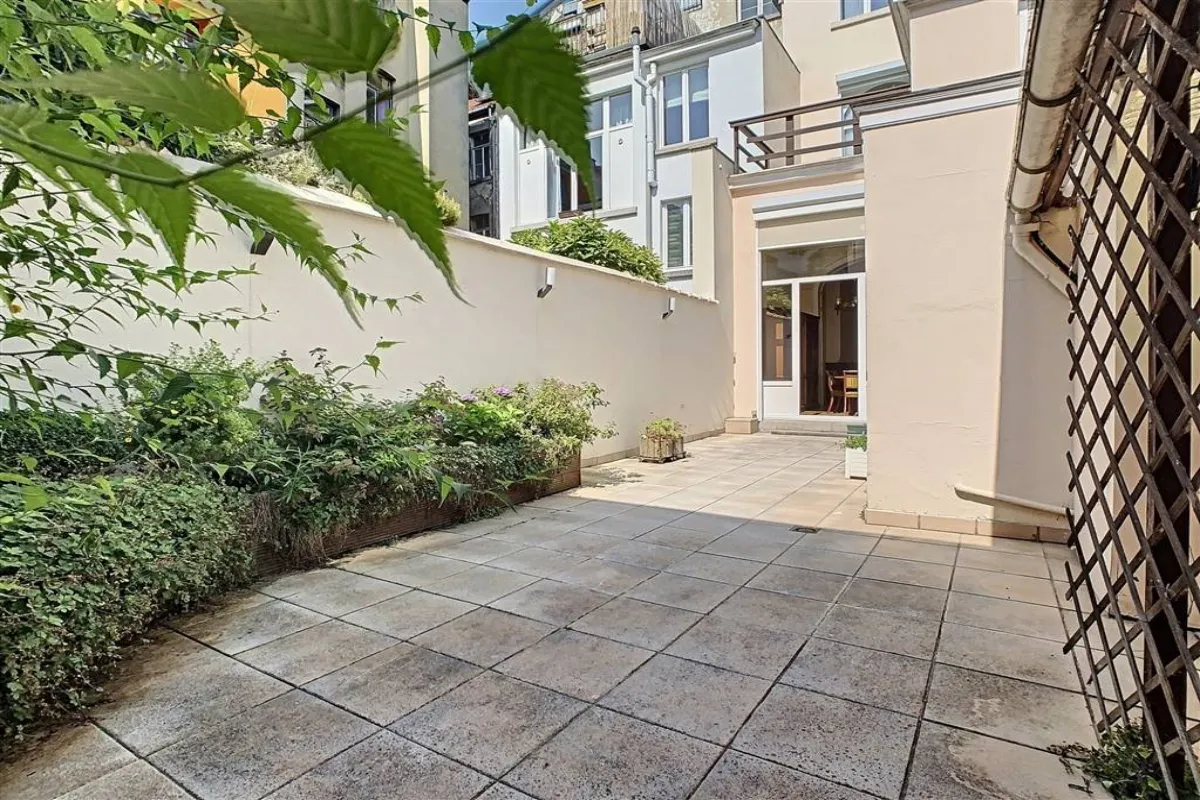 Rez-de-chaussée à louer à Ixelles 1050 1350.00€ 1 chambres 80.00m² - annonce 625049