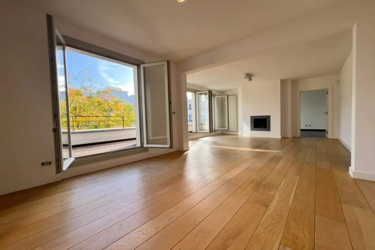 Appartement te  in Brussel 1000 2450.00€ 3 slaapkamers 127.00m² - Zoekertje 625066