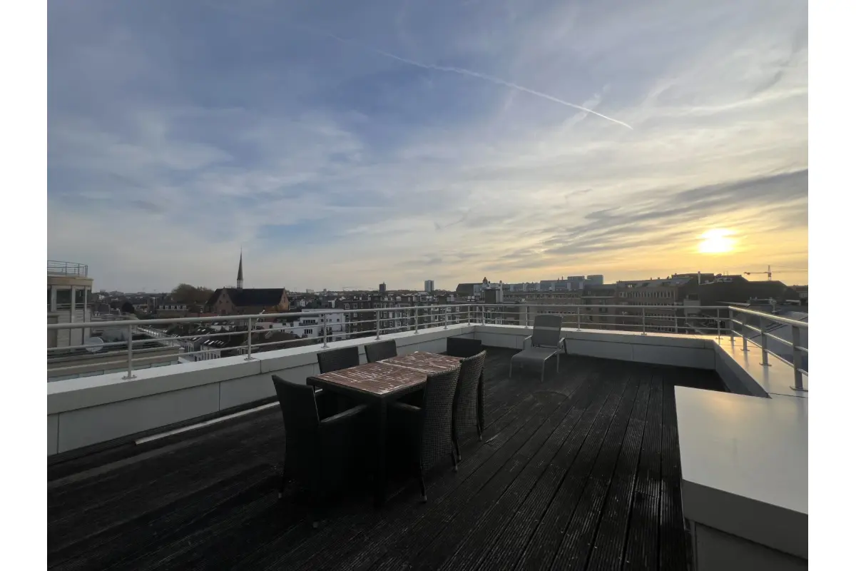 Penthouse te  huur in Elsene 1050 1800.00€ 2 slaapkamers 90.00m² - Zoekertje 624838
