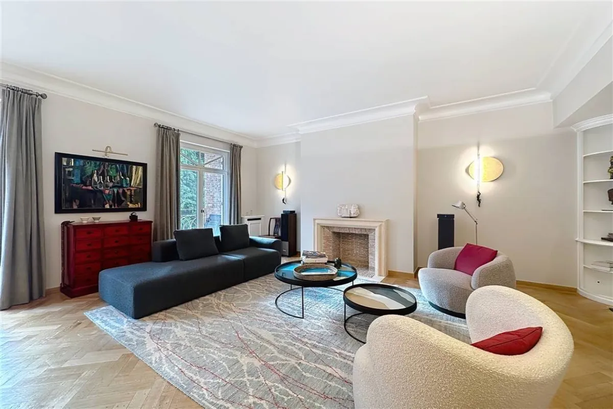 Appartement à louer à Auderghem 1160 2400.00€ 3 chambres 154.00m² - annonce 626146