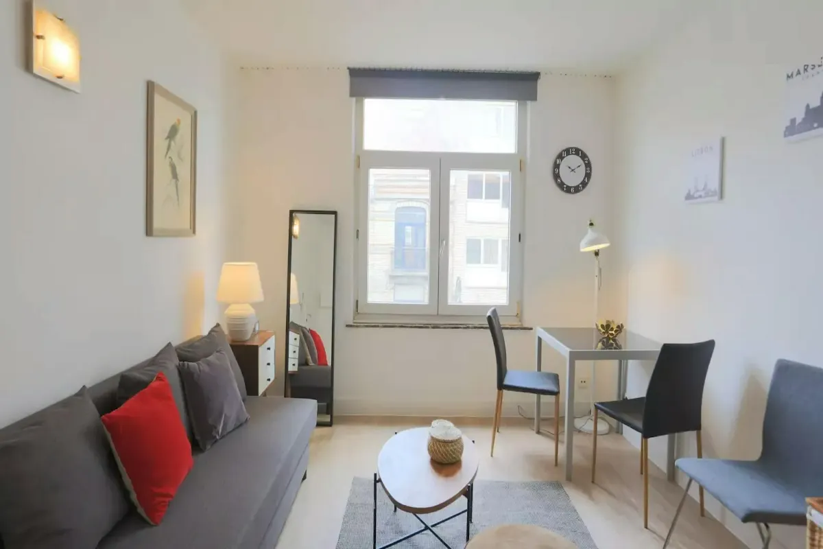 Appartement à louer à Saint-Gilles 1060 820.00€  chambres m² - annonce 625770