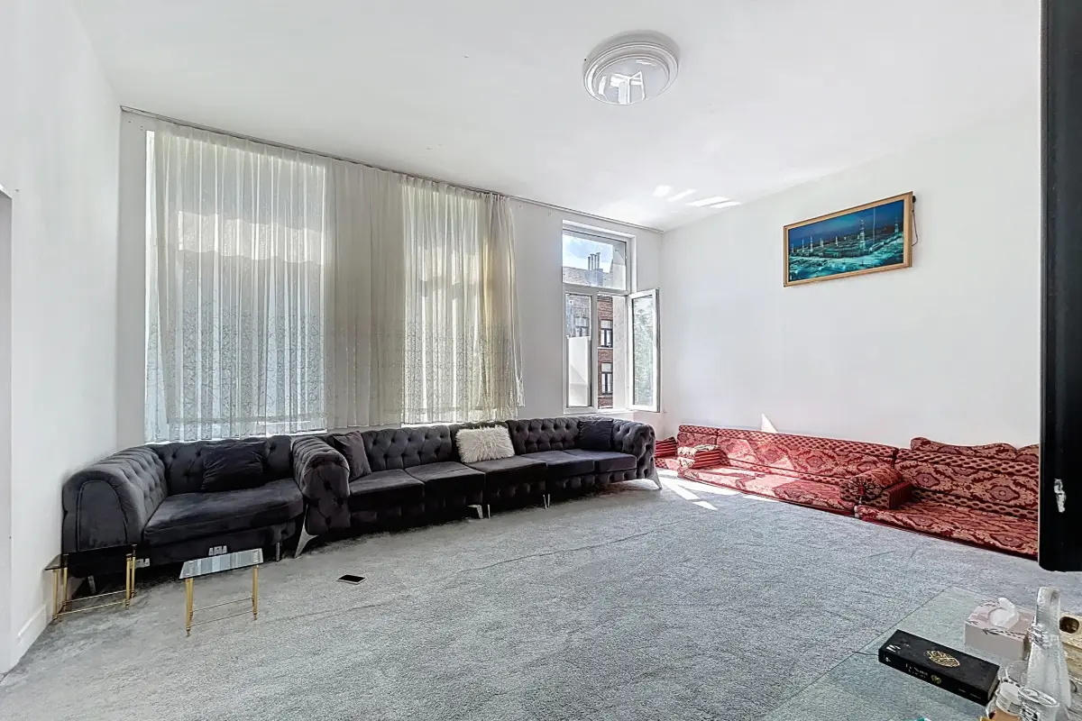 Appartement te  koop in Anderlecht 1070 159000.00€ 2 slaapkamers 72.00m² - Zoekertje 626180