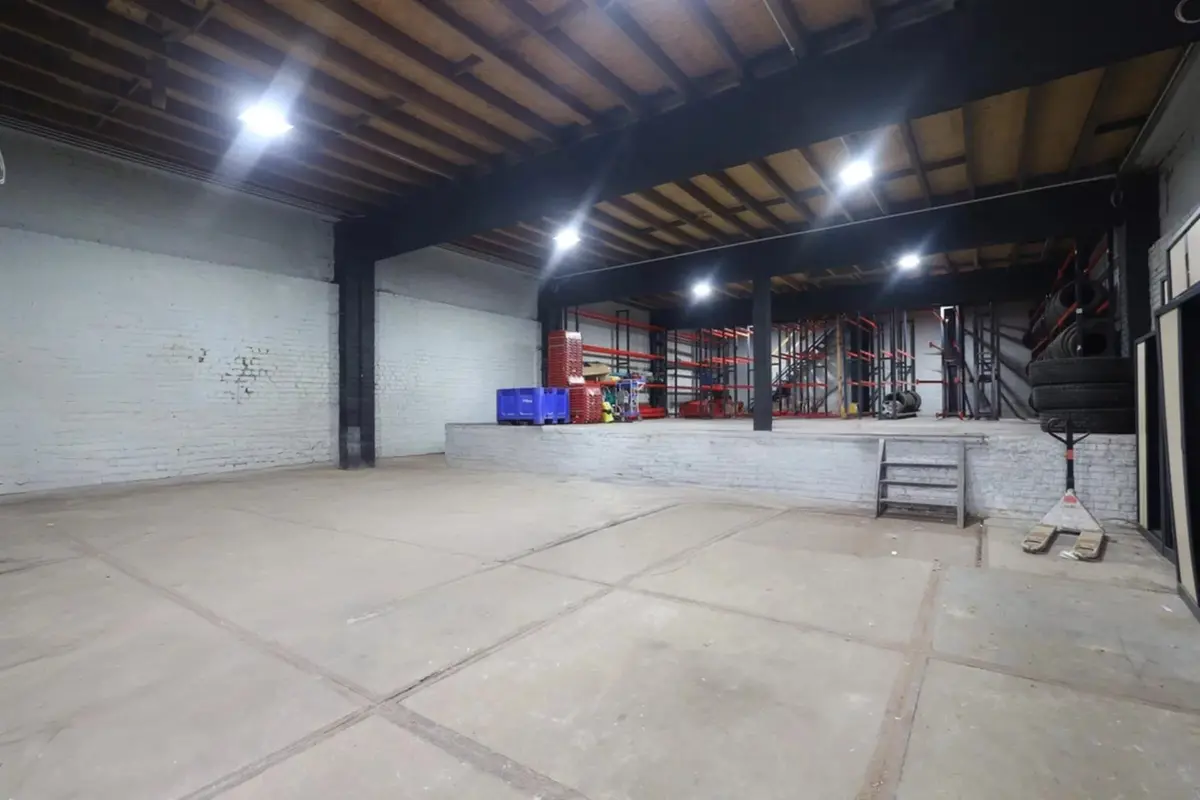 Commerce à  à Diegem 1831 2700.00€  chambres 510.00m² - annonce 626471