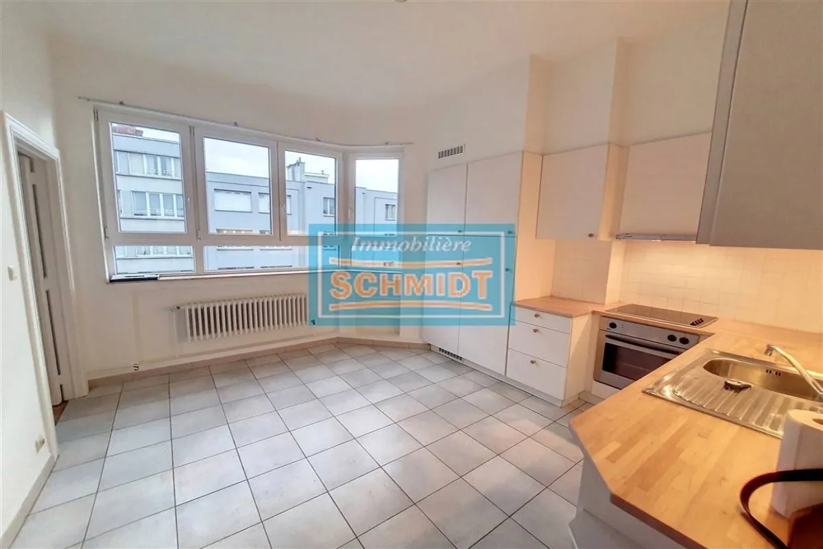 Appartement te  in Etterbeek 1040 1050.00€ 2 slaapkamers 82.00m² - Zoekertje 626069