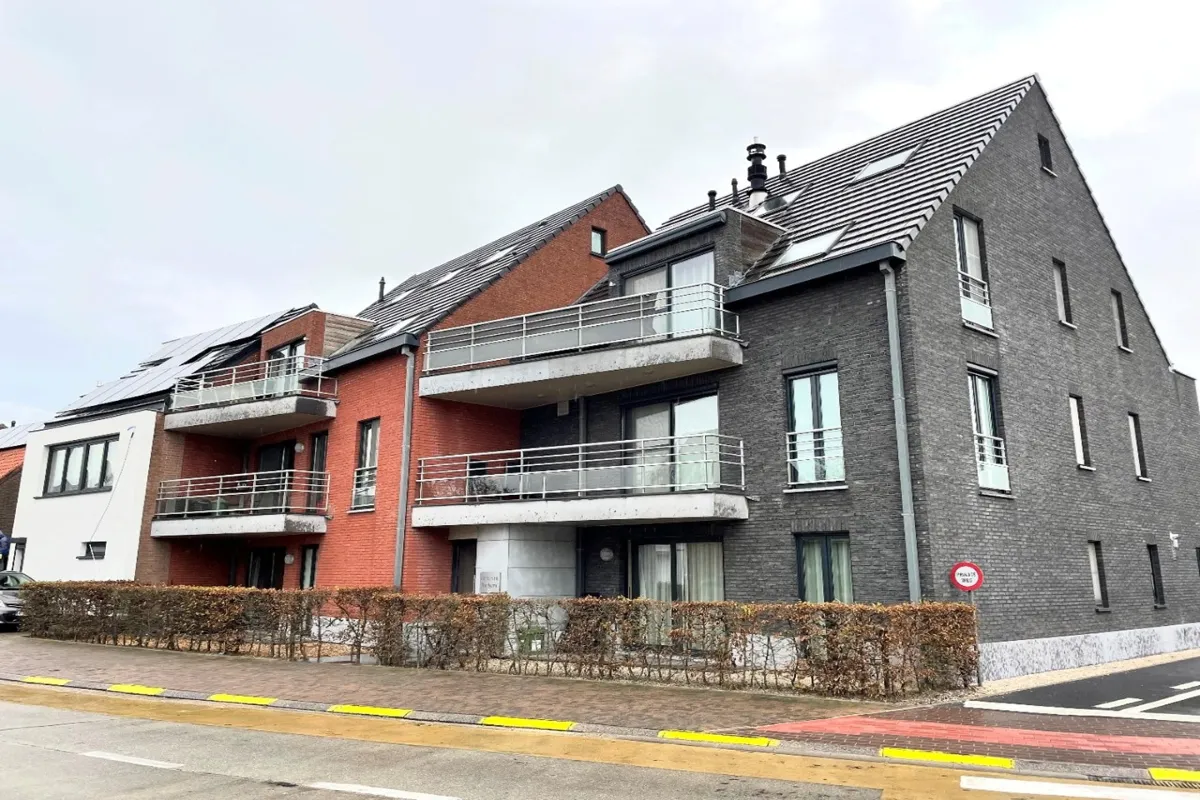Studio te  huur in Zulte 9870 575.00€  slaapkamers 37.00m² - Zoekertje 627636