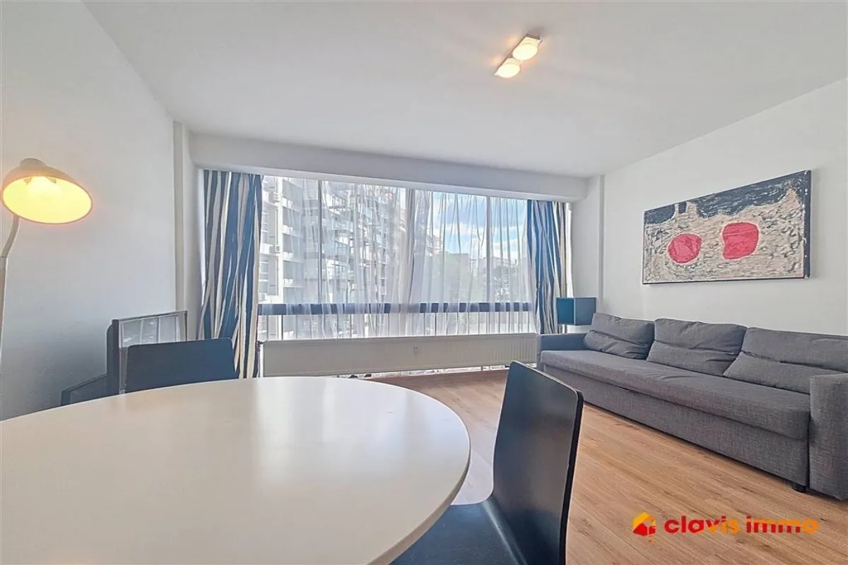 Studio te  huur in Elsene 1050 895.00€  slaapkamers 34.00m² - Zoekertje 627043