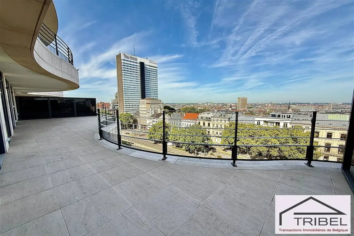 Appartement te  in Elsene 1050 4600.00€ 3 slaapkamers 215.00m² - Zoekertje 627275