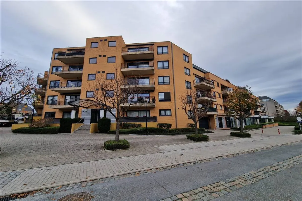 Handelszaak te  in Zaventem 1930 175000.00€  slaapkamers 66.00m² - Zoekertje 627051