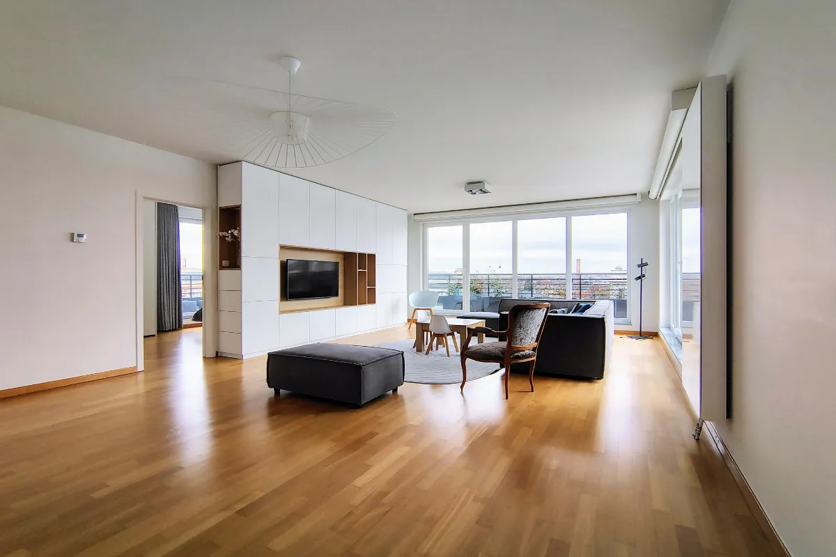 Penthouse te  huur in Etterbeek 1040 2800.00€ 3 slaapkamers 162.00m² - Zoekertje 629561