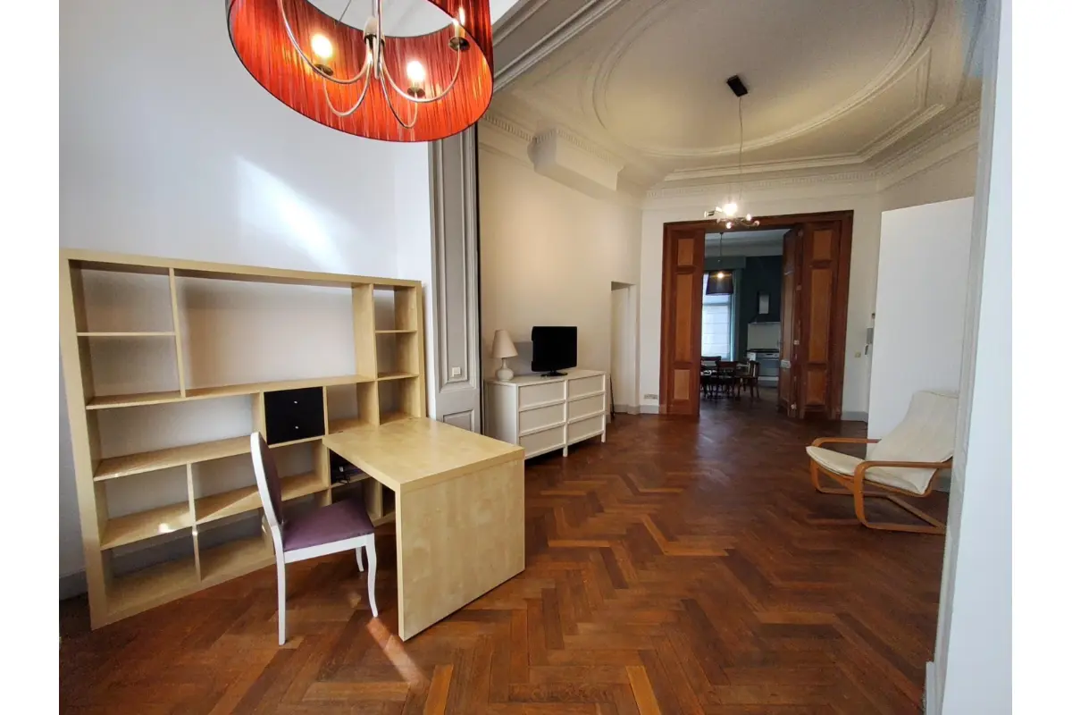 Appartement te  in Elsene 1050 385000.00€ 2 slaapkamers 94.00m² - Zoekertje 628126