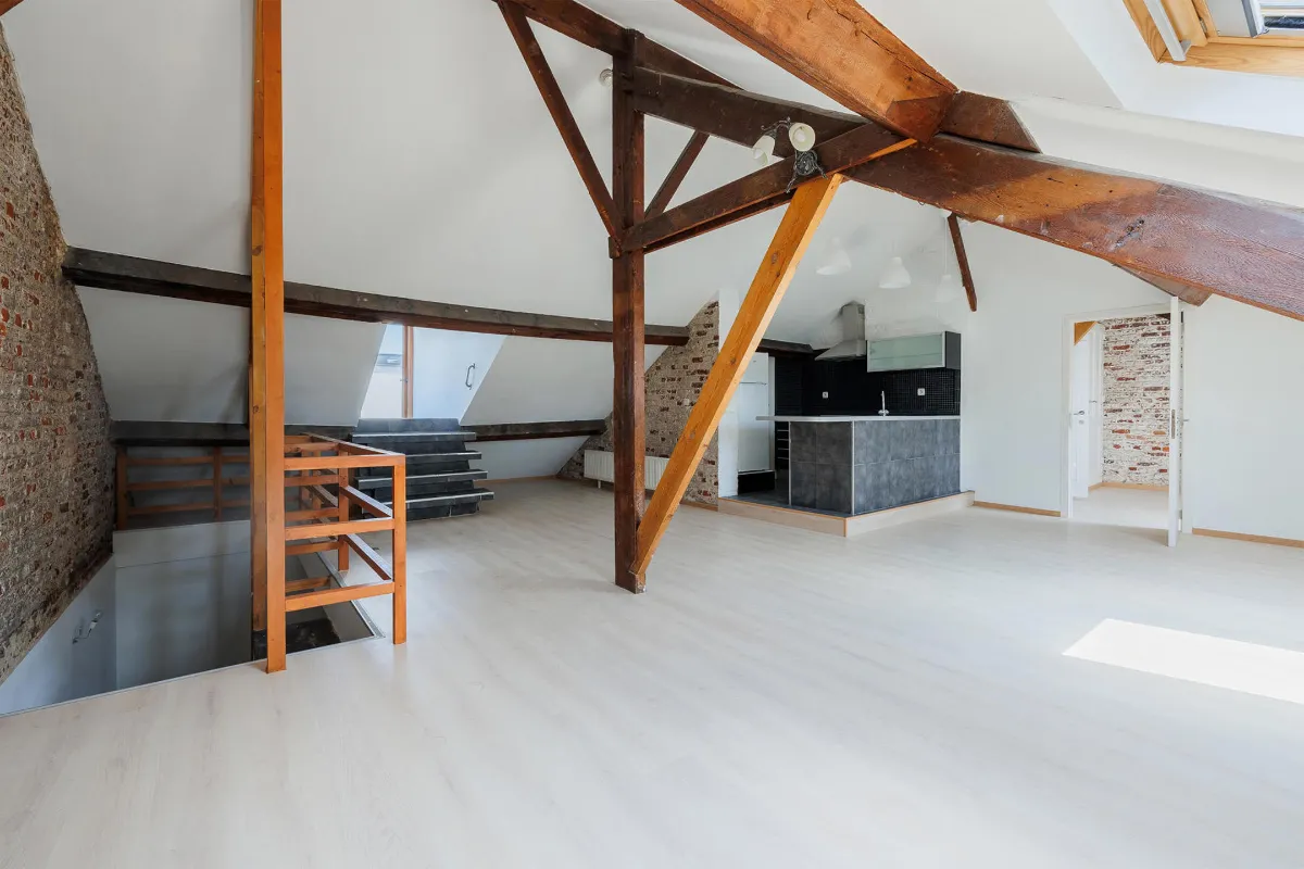 Duplex te  huur in Elsene 1050 1650.00€ 3 slaapkamers 220.00m² - Zoekertje 628308