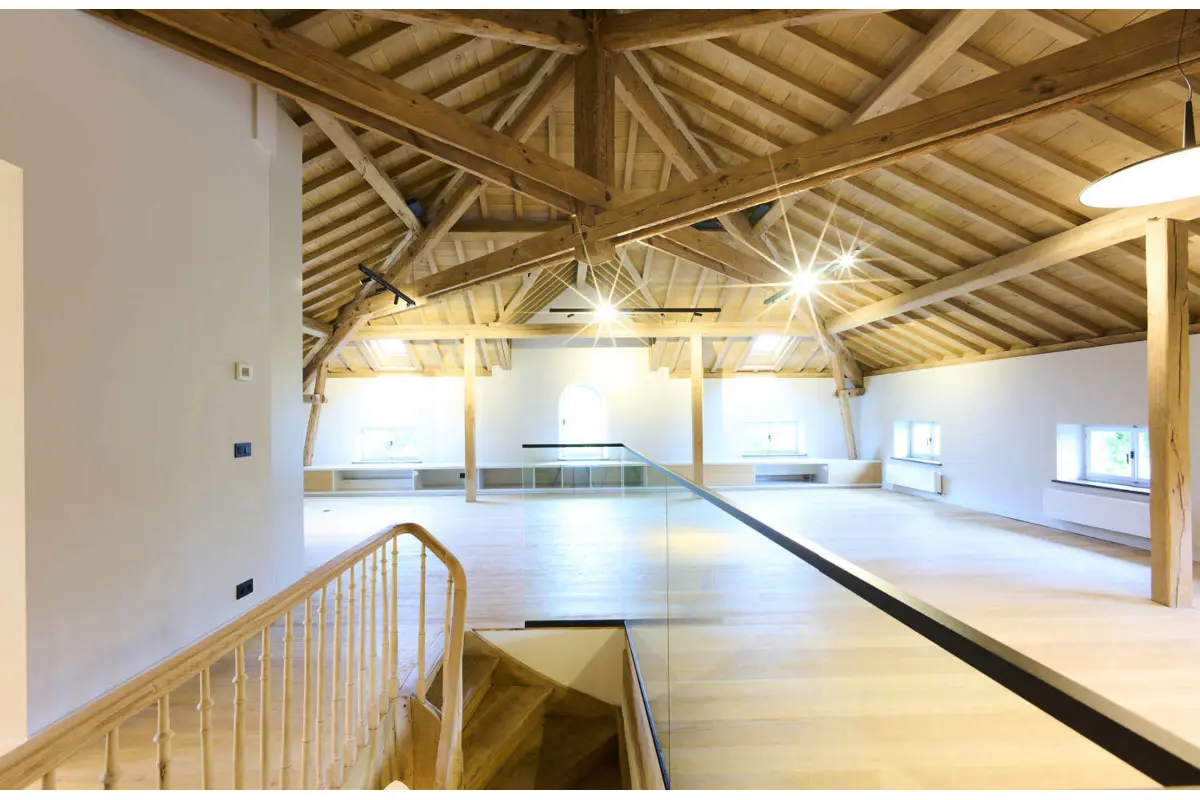 Duplex te  in Sint-Genesius-Rode 1640 3000.00€ 3 slaapkamers 298.00m² - Zoekertje 629464