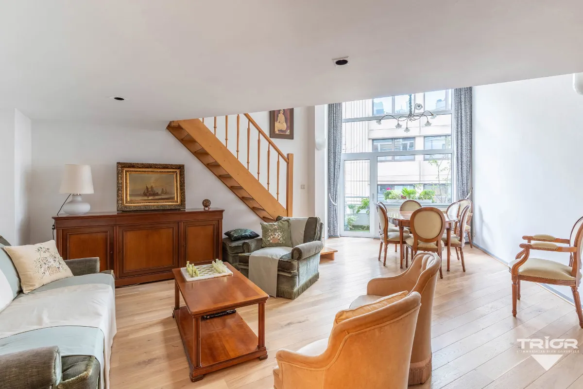 Appartement te  koop in Sint-Gillis 1060 495000.00€ 2 slaapkamers 117.00m² - Zoekertje 629436