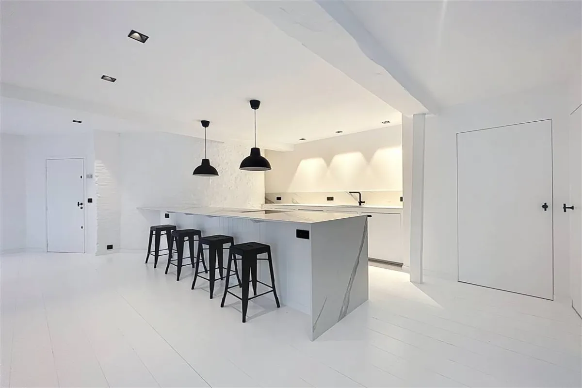 Appartement te  in Brussel 1000 1700.00€ 2 slaapkamers 120.00m² - Zoekertje 629497